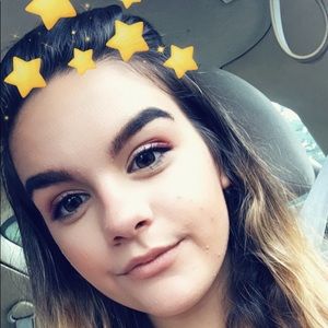 Meet your Posher, Arianna